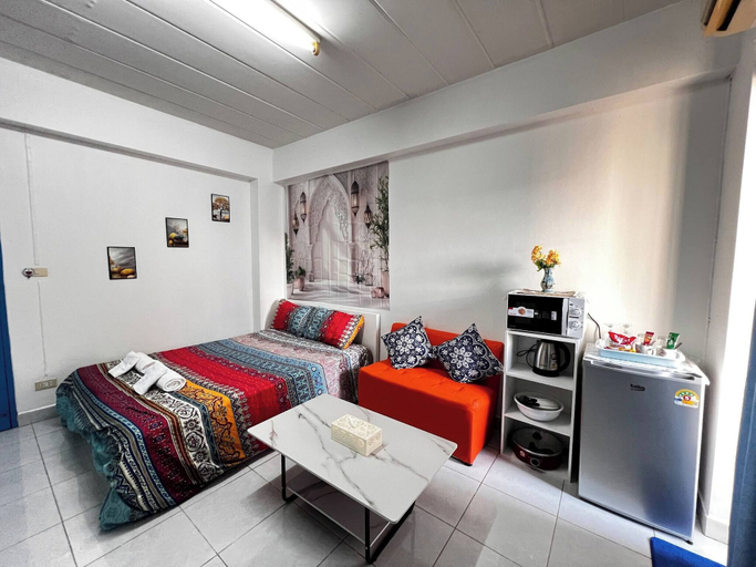 Room 2, 205 Budget Room Wi-fi & Utilities Bangkoks Center, Chatuchak