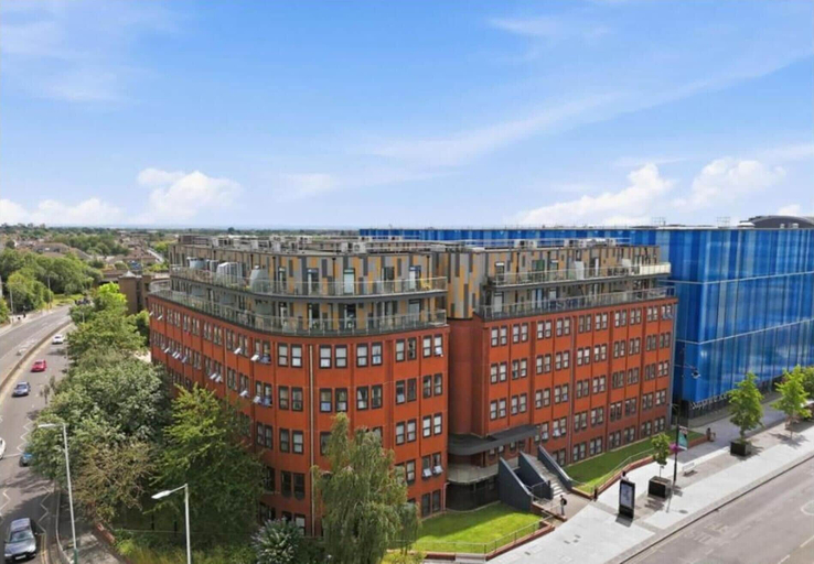 Exterior 2, Modern 1 bed Flat- 20mins From Central London, London