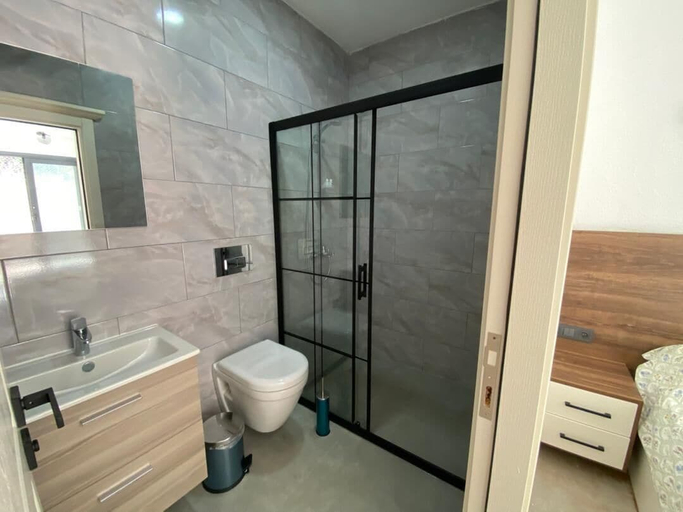Bathroom 5, Therapy Igloo, Bodrum