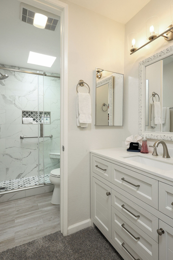 Bathroom 4, Oceanside Beach Condos, San Diego