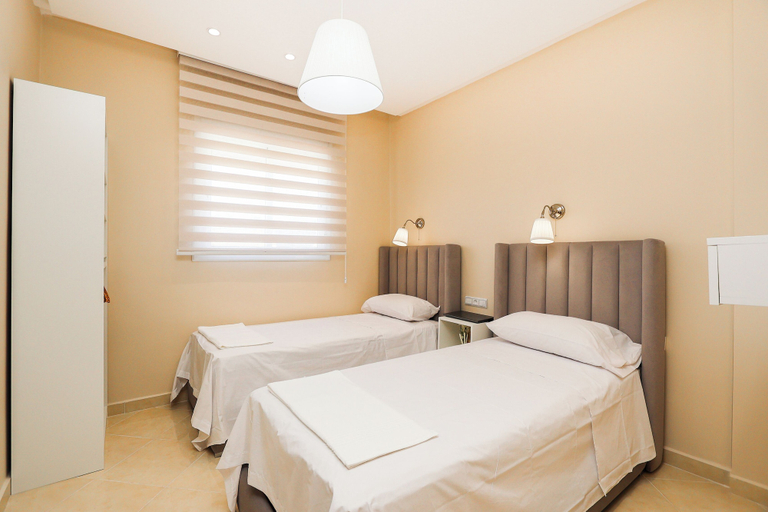 Room 2, TGV 7 min Corniche Plage WiFi fibre, Fahs Anjra