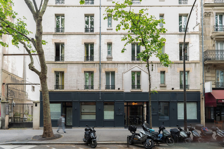 Exterior & Views 2, Paris Hostel, Paris