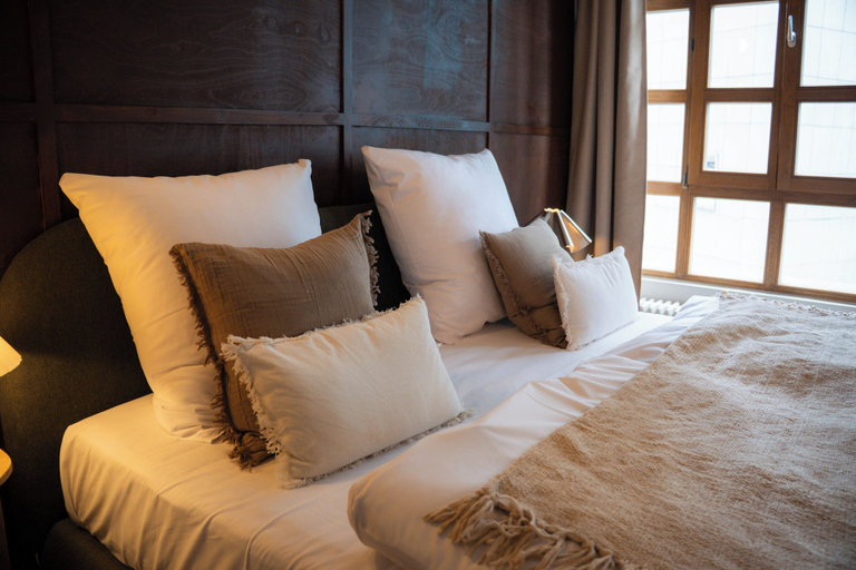 Bedroom 3, The Charming by Curt Suites, Berlin