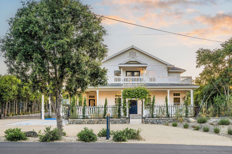 Primary image, Polo House and Bungalows, Santa Barbara