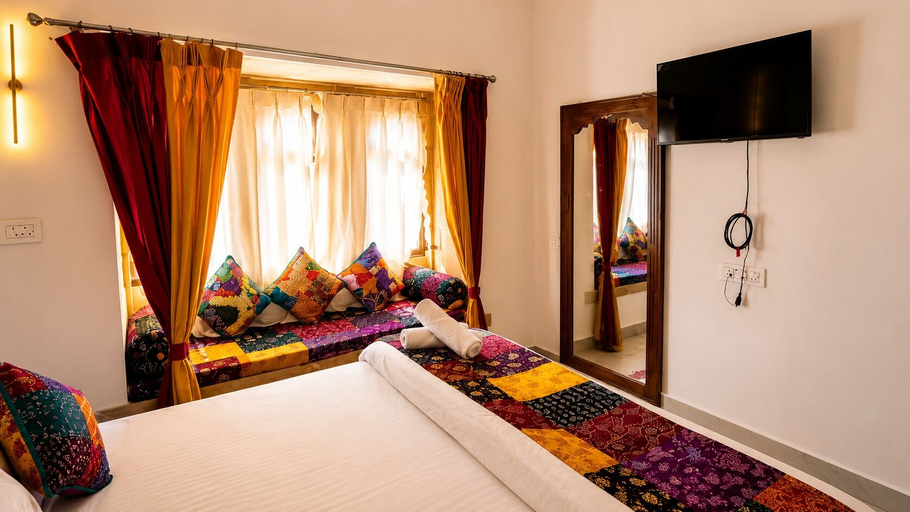 Room 5, Hotel Narpat Garh Palace Jaisalmer, Jaisalmer