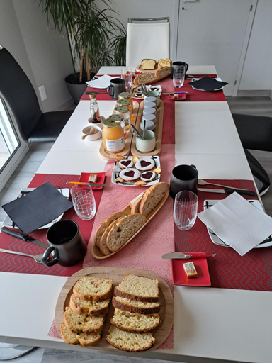 Food & Drinks 3, le chemin des Berands chambres d'hotes Renaison, Loire