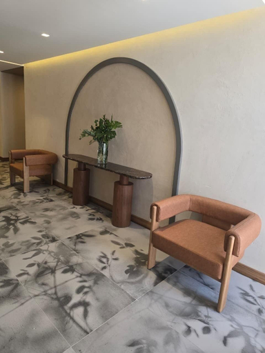 Others 5, Hotel Alameda, Distrito Central