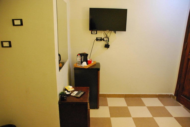 Others 3, ImhOtep pYramids HOtel, Al-Ahram