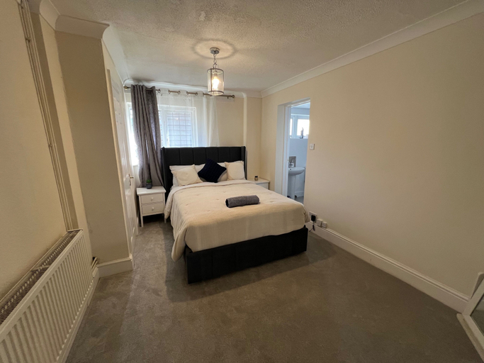 Room 3, Summerhill by Suspire, Kent