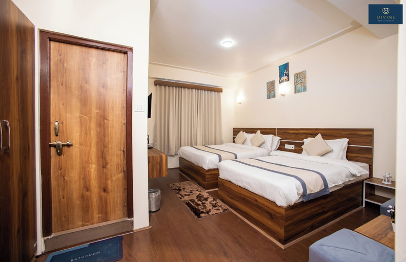 Room 2, Elite Zong Sikkim Hotel by Divine's, North Sikkim