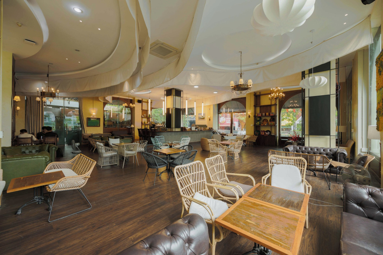 Others 3, Kinh Do Hotel, Huế