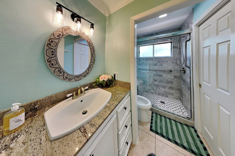 Property amenity 2, Hot Tub Hideaway, Galveston