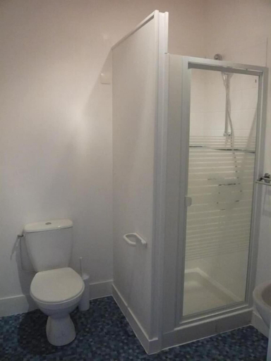 Bathroom 5, Le Manoir de La Foye, Charente-Maritime