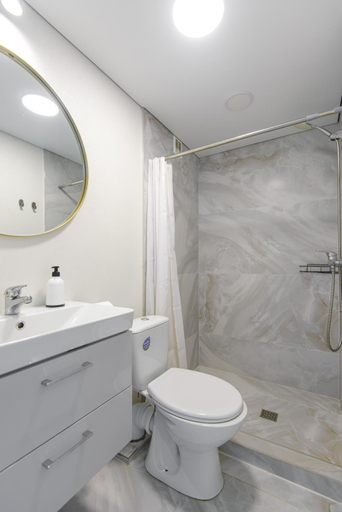Bathroom 3, 4rest, Palangos