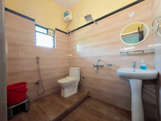 Bathroom, Udita Homestay Prayas, Birbhum