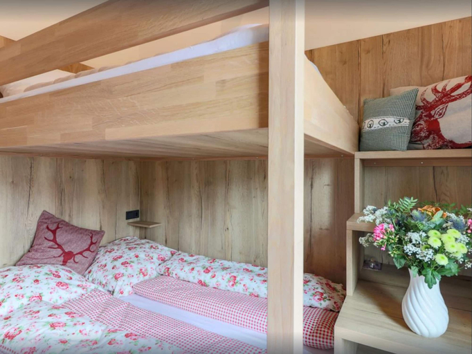 Bedroom 4, Urbane Apartment in Kirchdorf in Tyrol near Ski Area, Kitzbühel
