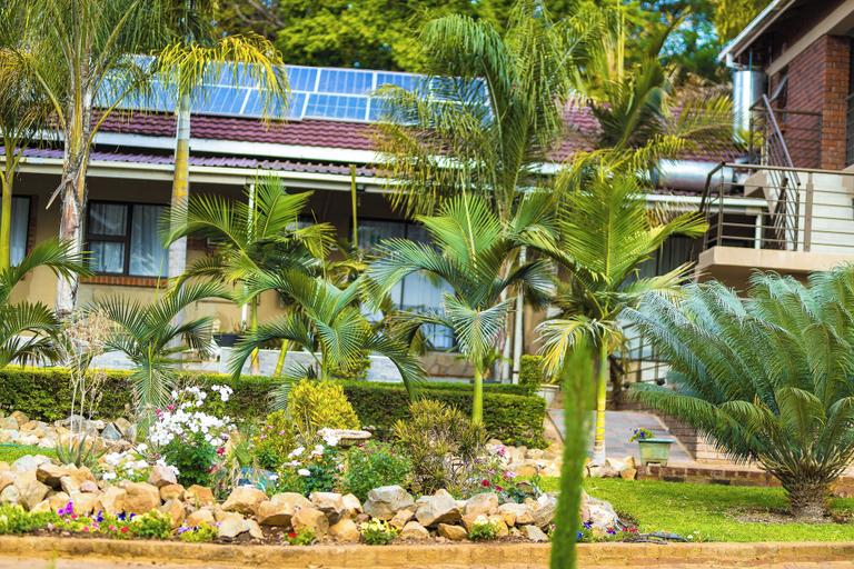 Property grounds 2, Palm Leaf Gardens, Kwekwe