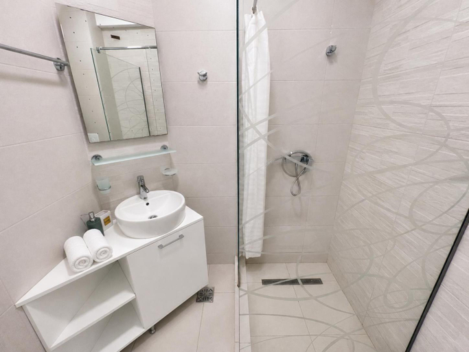 Bathroom 3, MAMAIA LAKE APARTMENTS, Constanta