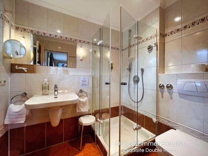Bathroom 5, Landhotel Guglhupf, Ostallgäu