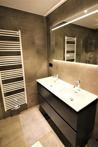 Bathroom 3, Hotel Het Wapen Van Harmelen, Woerden