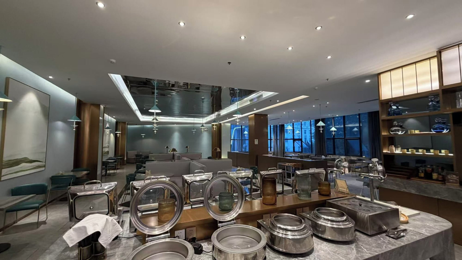 Food & Drinks 5, Crystal Hotel Qingdao Shilaoren Beach, Qingdao