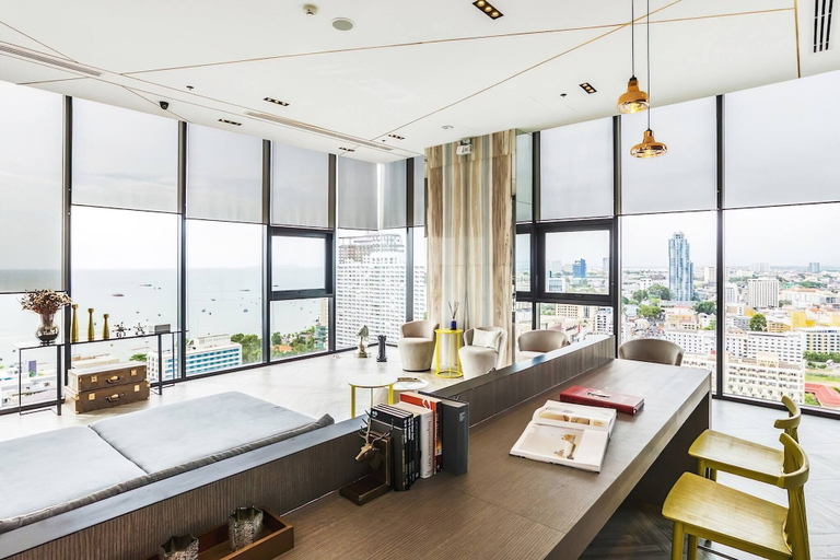 Interior 2, Central Pattaya Best of Location, Pattaya