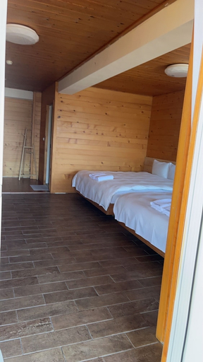 Bedroom 2, DingdaiGlass Villa, Nantou