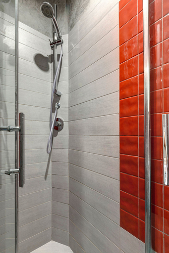 Room 5, Servi 7, Florence