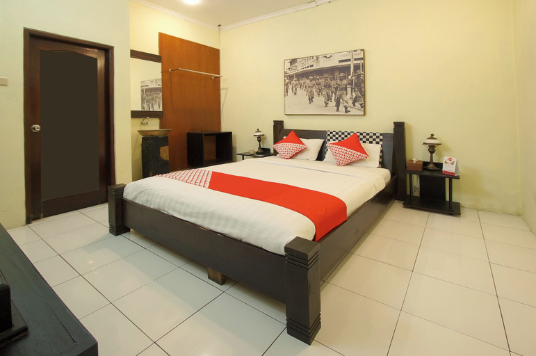 Room 5, Hotel O near Tugu Jogja formerly Rumah P, Sleman