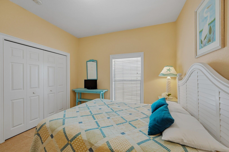 Bedroom 3, Sans Souci 6 Bedroom Home by RedAwning, Manatee