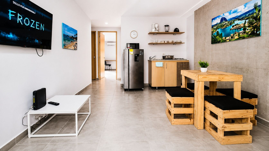 Others 5, ColdAC fast Wifi best Laureles location, Medellín