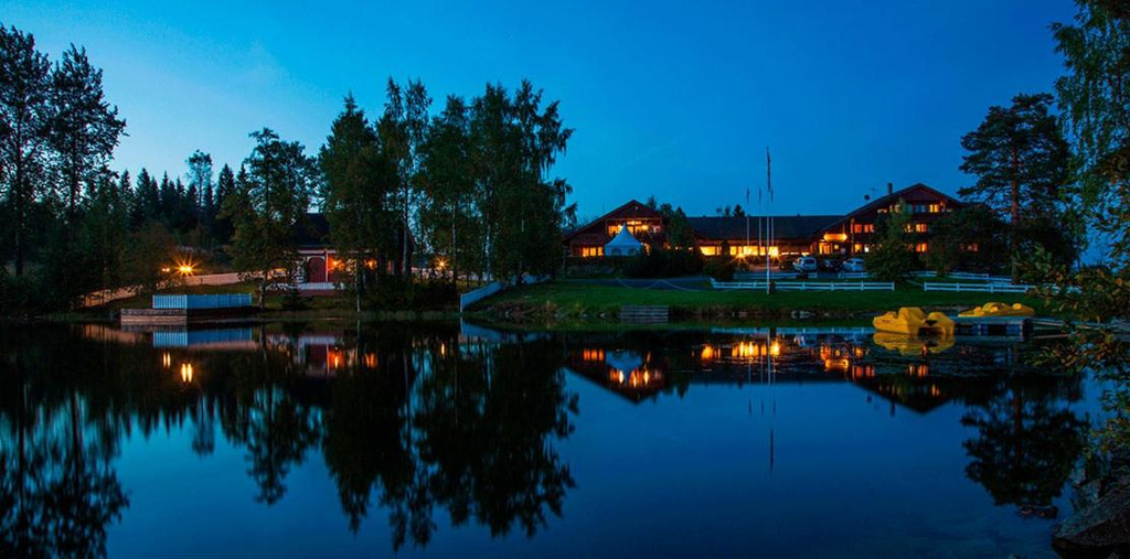 Others 3, Toten Hotel Sillongen, Vestre Toten