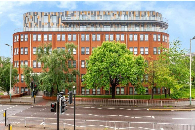 Exterior 5, Modern 1 bed Flat- 20mins From Central London, London