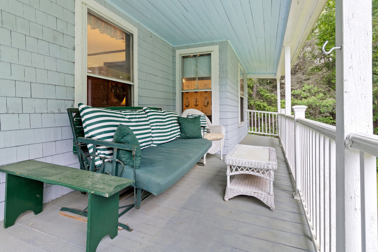 Terrace/patio, Century-old Oceanfront Home With Wraparound Porch - Walk Downtown, Dogs OK, Lincoln