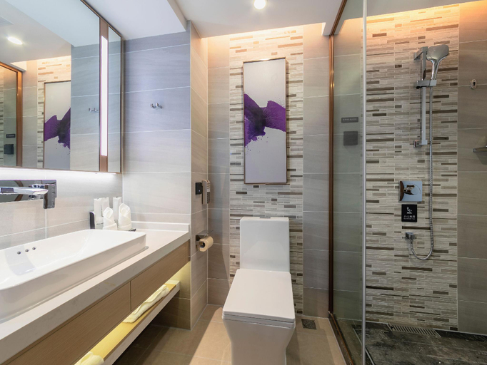 Bathroom 3, Lavande Hotel Wuhan Optics Valley Future Technology City, Wuhan