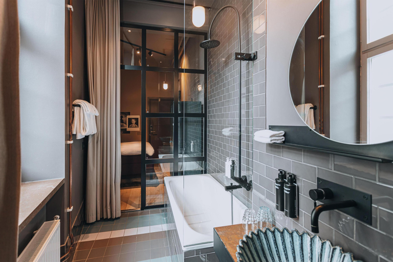 Bathroom 5, STORY HOTEL STOCKHOLM NORTH, in JdV by Hyatt, Sundbyberg