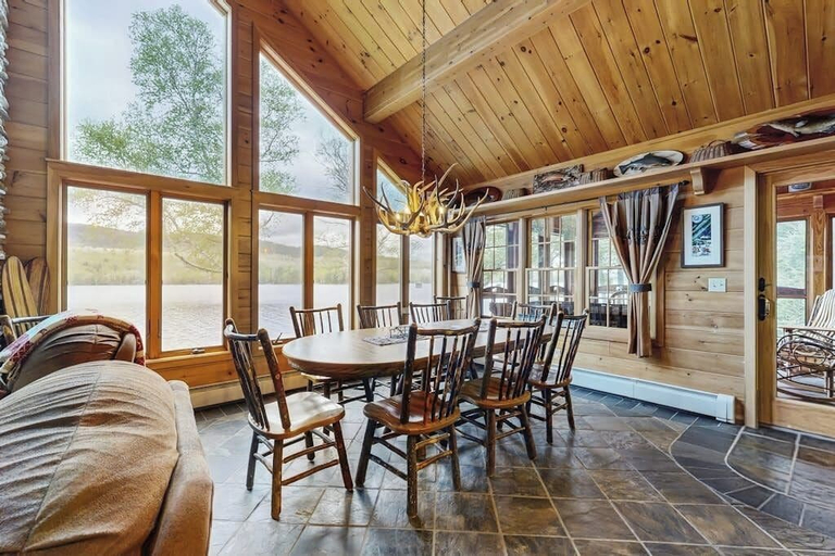 Room 3, Lakeside Lodge With Amazing Water Views, Screened Porch, Dock, & Firepit, Piscataquis