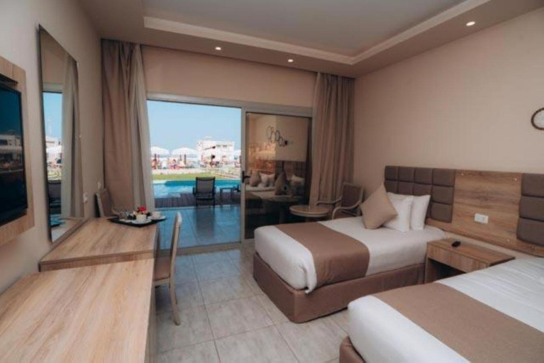 Bedroom 3, Hurghada Long Beach Resort, Safaja