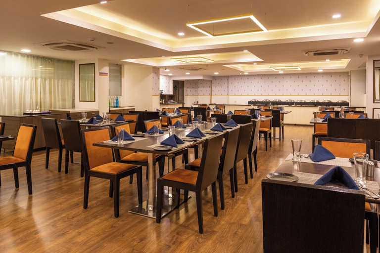 Dining 2, Clubhouse Nami Residency Riverfront, Ahmadabad