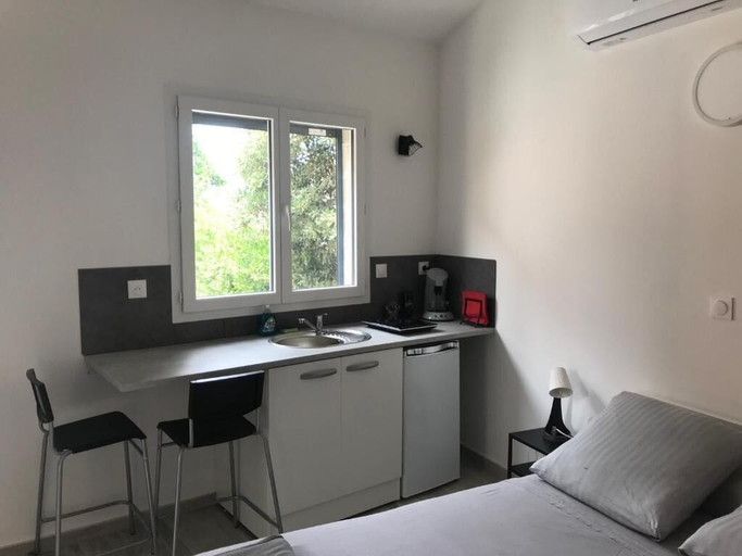 Room 2, BEACH HOUSE FOS, Bouches-du-Rhône
