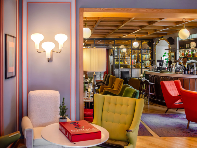 Public Area 4, Browns Central Hotel, Lisbon
