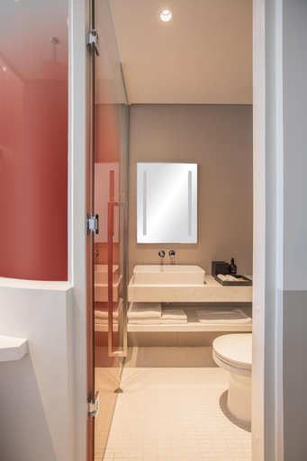 Bathroom 5, Wink Danang Riverside, Unscripted by Hyatt - 24 Hours stay, Da Nang