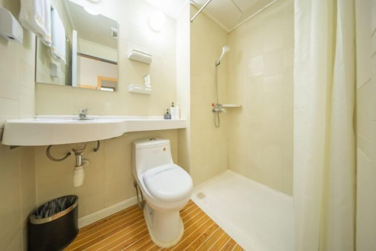 Bathroom 3, Boan SOHO Hotel, Shiyan
