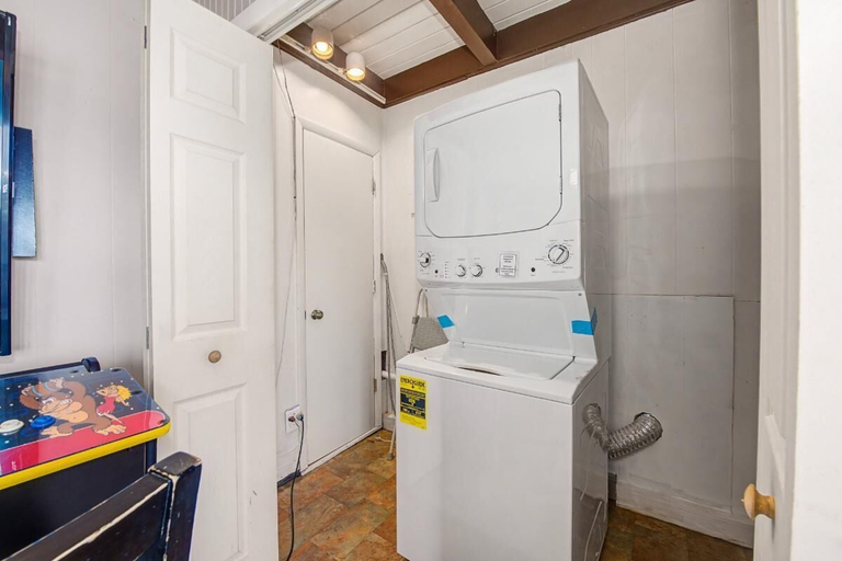 Bathroom 3, Bear View Chalet, Sevier