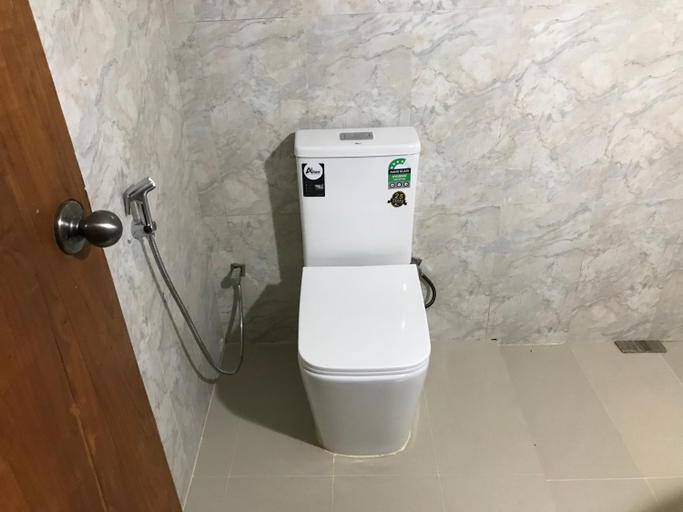 Bathroom 3, Wild Wild Holiday Resort, Katharagama