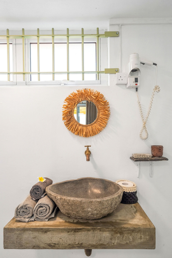 Bathroom 3, La Maison Ojas Eco Lodges, Black River