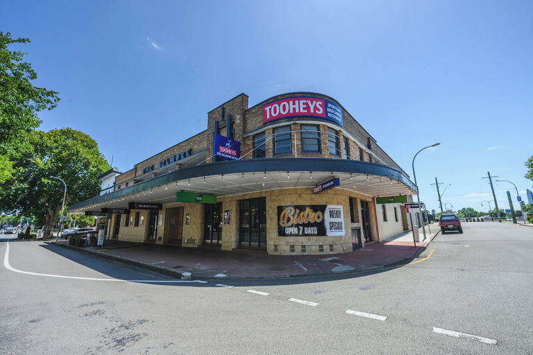 Exterior & Views 2, Belmore Hotel, Maitland