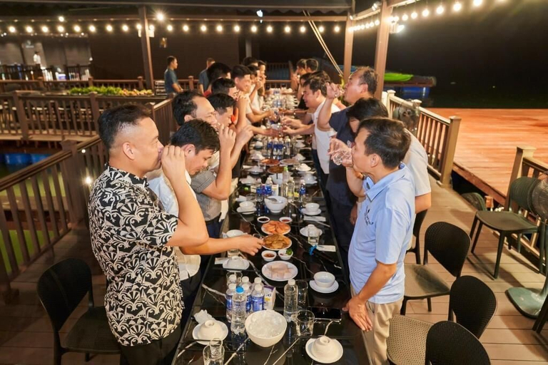 Restaurant 5, Hai Phong Floating House, Cát Hải