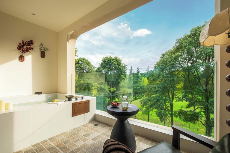 Spa 2, Evening Mountain Hot Spring Homestay, Chengdu