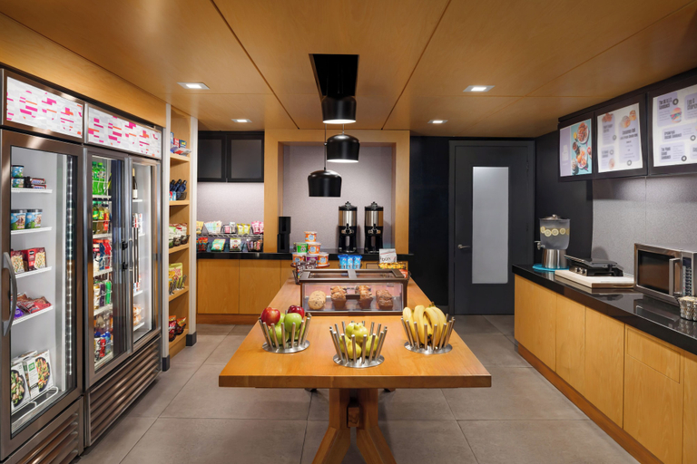 Food & Drinks 5, Aloft by Marriott Miami - Brickell, Miami-Dade